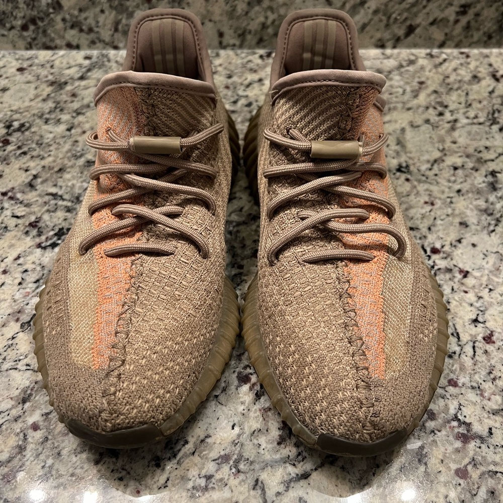 YEEZY BOOST 350
